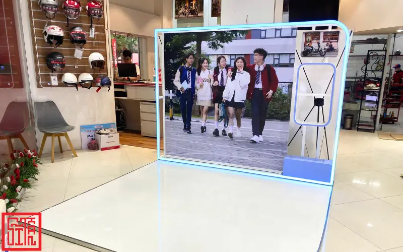 Thợ Sĩ Tấn thi công nội thất showroom Honda KWAITEXCO Hà Nội.